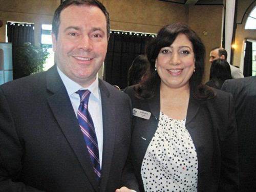 Mona Samar and Hon'ble Jason Kenny, Minister of Citizenship, Immigration and Multiculturalism, Canada