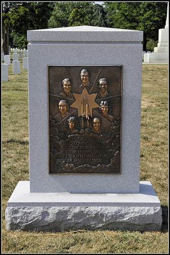 Challenger Memorial and Grave