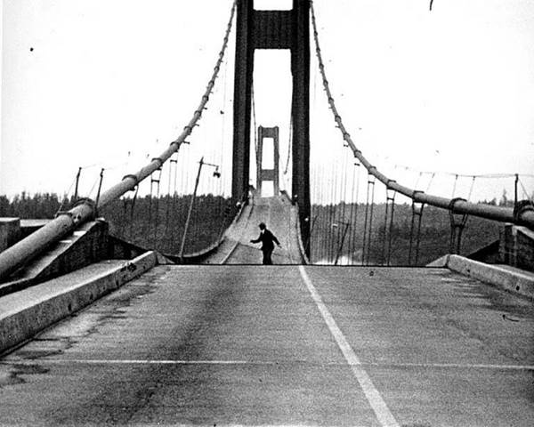 Tacoma Narrows Bridge during collapse, Tacoma, Washington, November 7, 1940